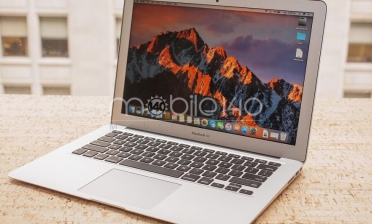 MacBook Air دارای 18 ساعت عمر باتری است